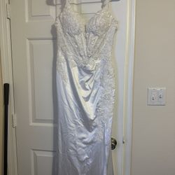 White Reception/Wedding Dress (Size 12)