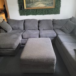 Grey 3 Piece Sectional Couch