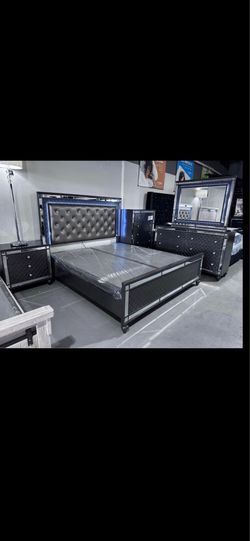 New Quene Bedroom Set