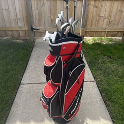 Complete set of men’s RH golf clubs/bag