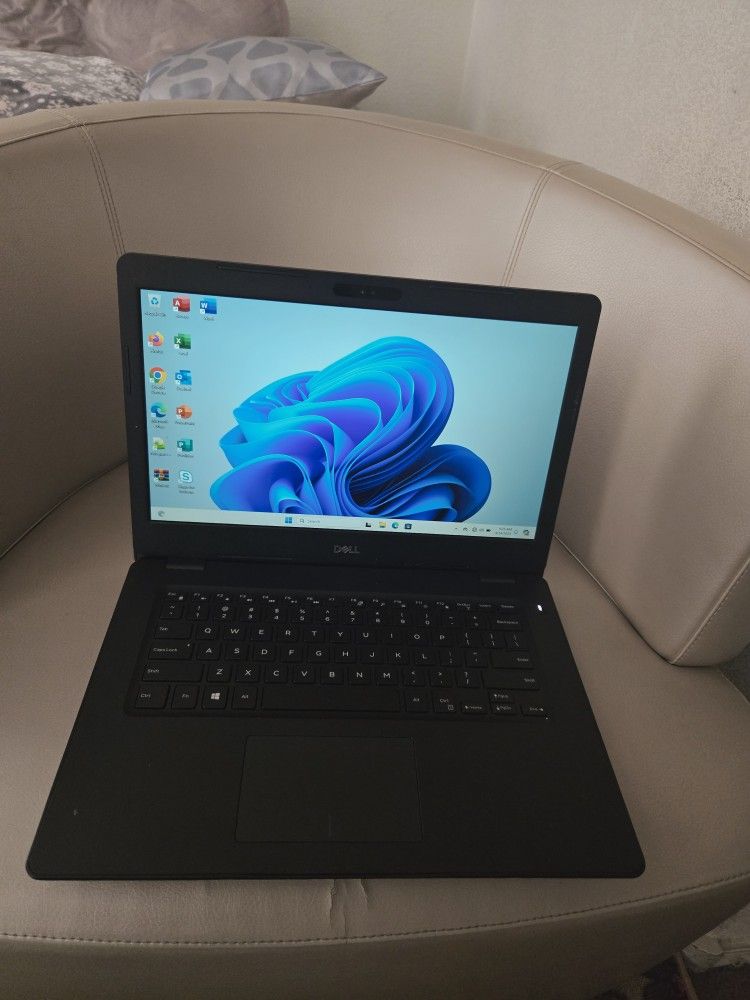 Dell Latitude 3490 14 " Touch Screen