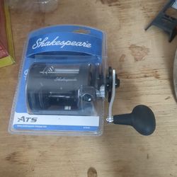 Shakespeare ATS30 Baitcasting Fishing Reel New Nib