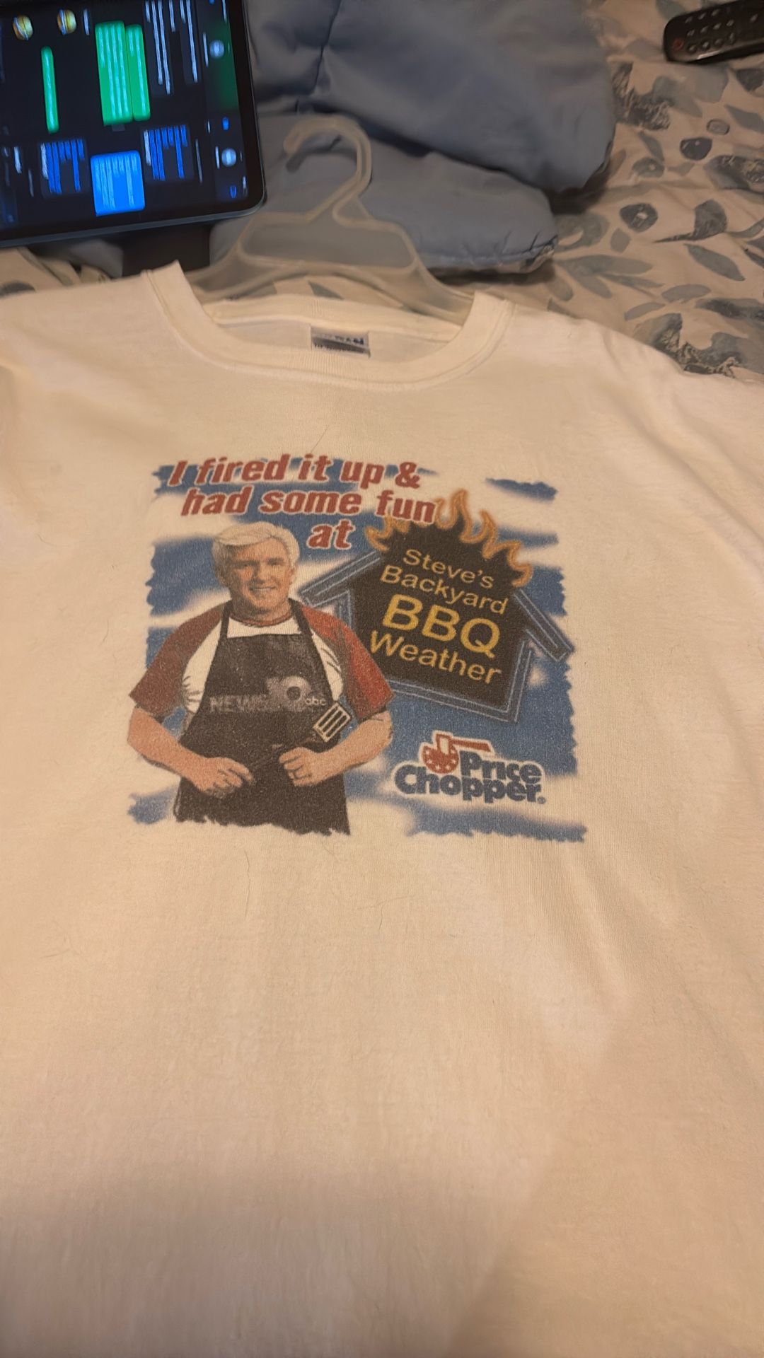T Shirt. W Ten.