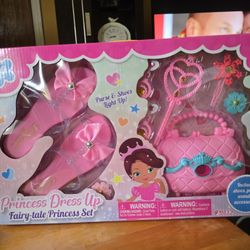 🆕️DRESS UP- INCLUDES SHOES, PURSE, WAND, AND SEVERAL ACCESSORIES.