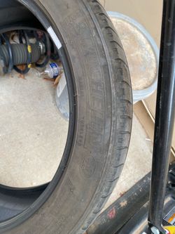 Michelin tire 235 45 18