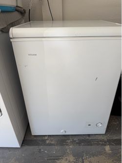 Chest freezer