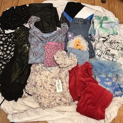 Women’s Going Out Clothes- Name Brand- Lot Of 16