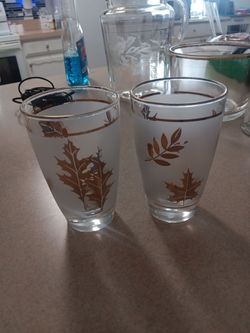Frosted Glass Tumblers with Gold Leaf Design