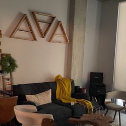 3 Triangle Shelves 