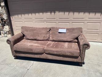 Free Pier 1 Alton Sofa- Curb alert