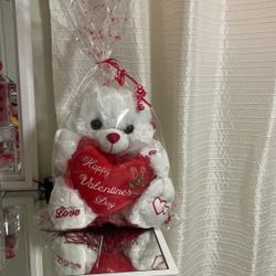 Valentines Bear