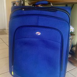 Large American Tourist Suitcase, microwave
