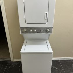 24” Whirlpool Washer and Dryer Stackable 