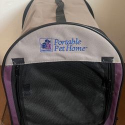 Portable Pet Home. Small Dogs 