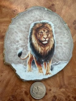 agate coaster with lion