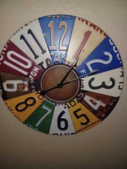 LICENSE PLATE CLOCK/METAL