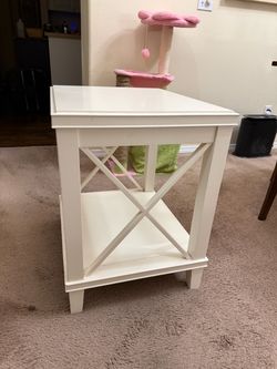 night stand / side table