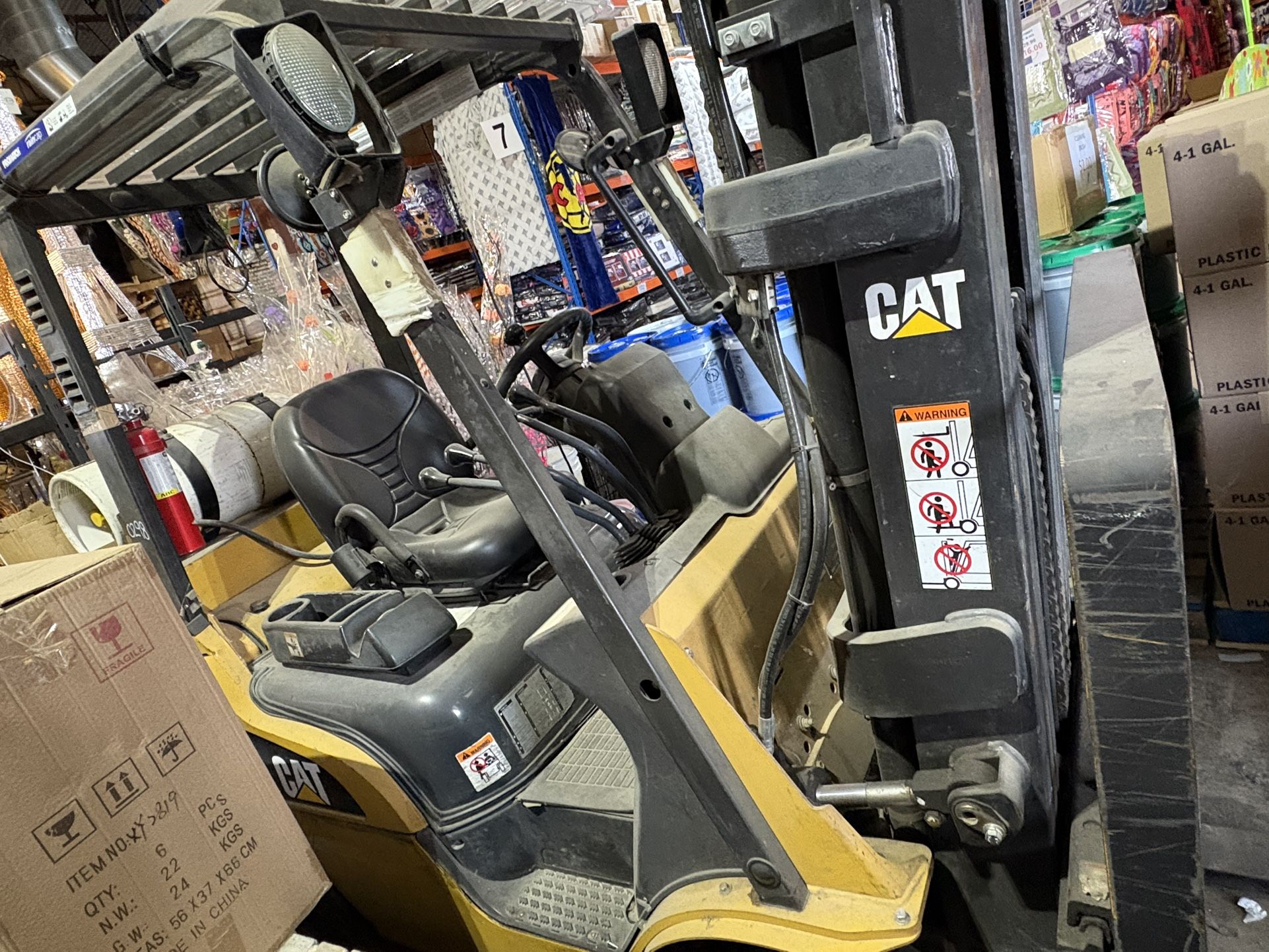2010 CAT Forklift 2C6000 