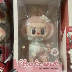 Mokoko Close to Sweet