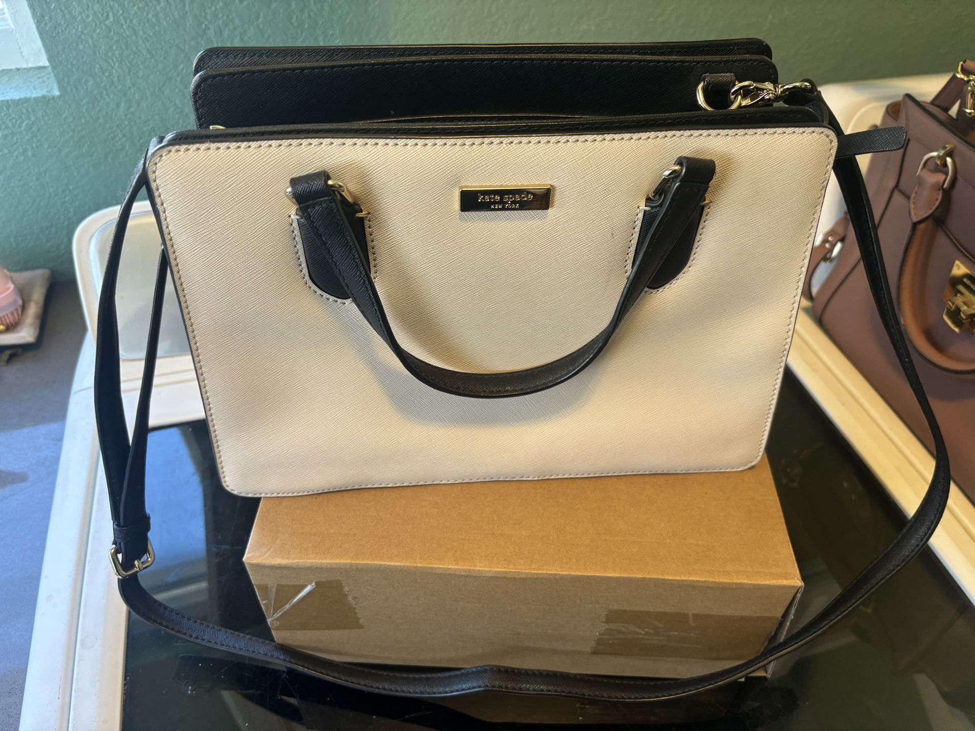 Kate Spade Purse WHT/BLK