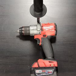 Milwaukee Fuel M18 Hammer Drill