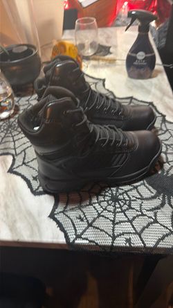 Botas
