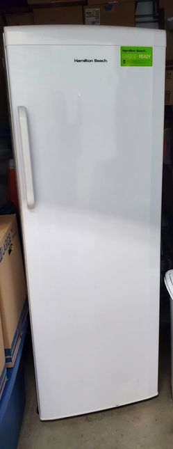 Hamilton Beach Garage-Ready Upright Freezer