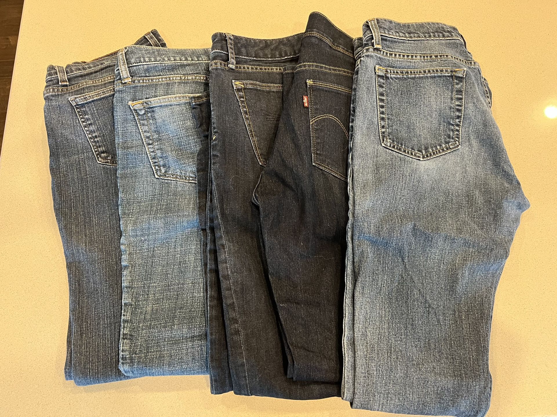 Women’s Jeans Lot Fit Like Size 6-8 Long And Various Tops Including Lularoe