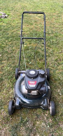 Huskee Push Lawnmower