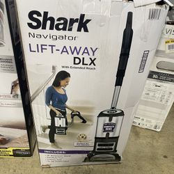 Shark Navigator Lift Away Dlx Vacuum Cleaner 