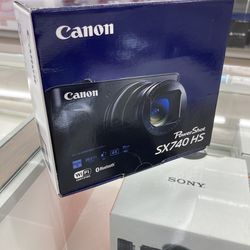Canon power shot SX740 HS