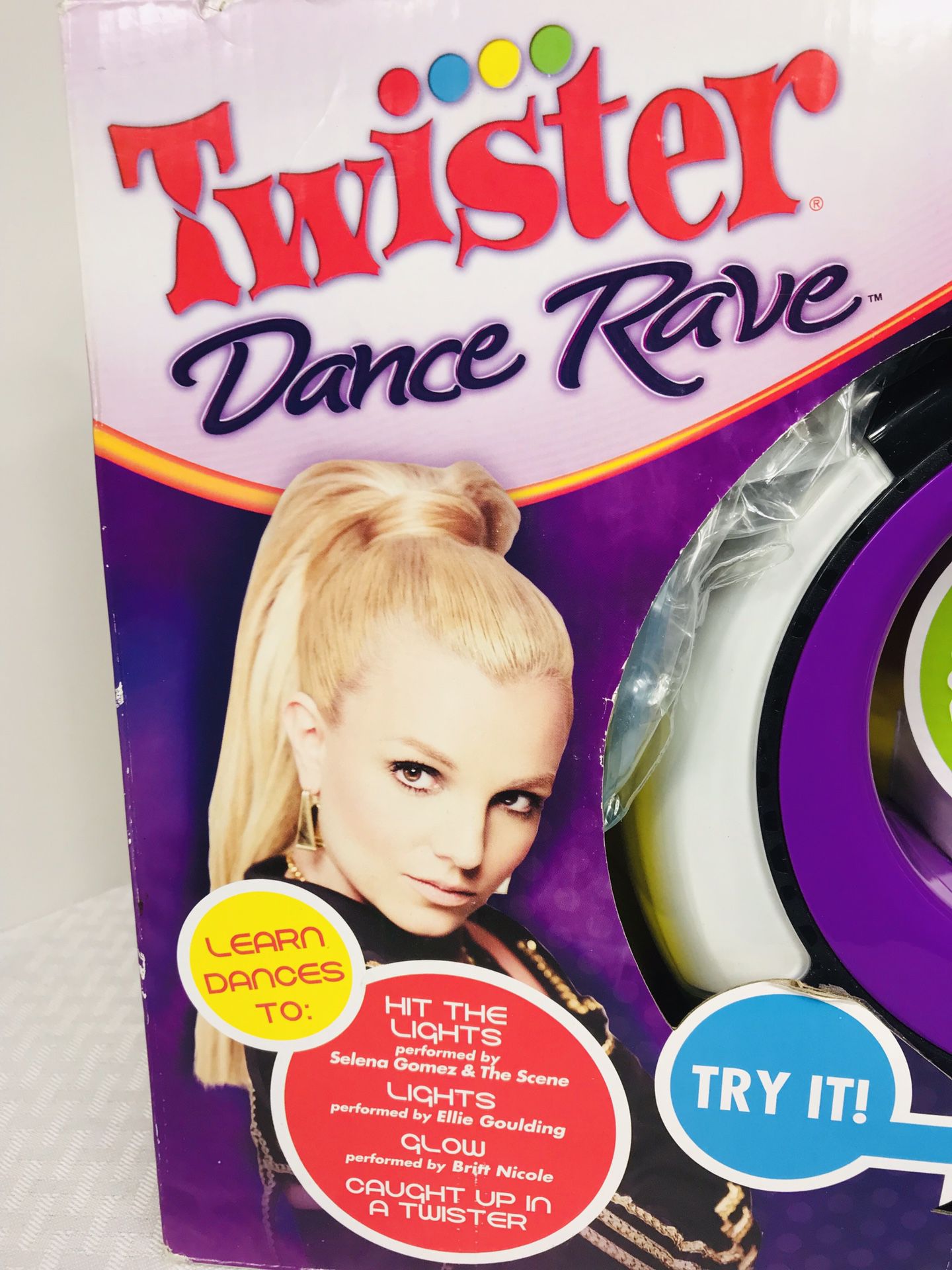 Britney Spears TWISTER Dance Rave Game
