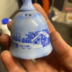 Winter Scene Bell