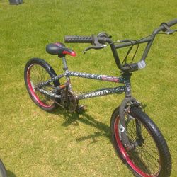 Dynacraft Blade BMX Bike