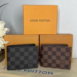 Black Louis Vuitton LV Wallet for Sale in Gardena, CA - OfferUp