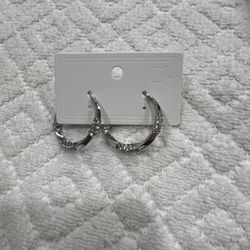 Aretes , 5 dólares