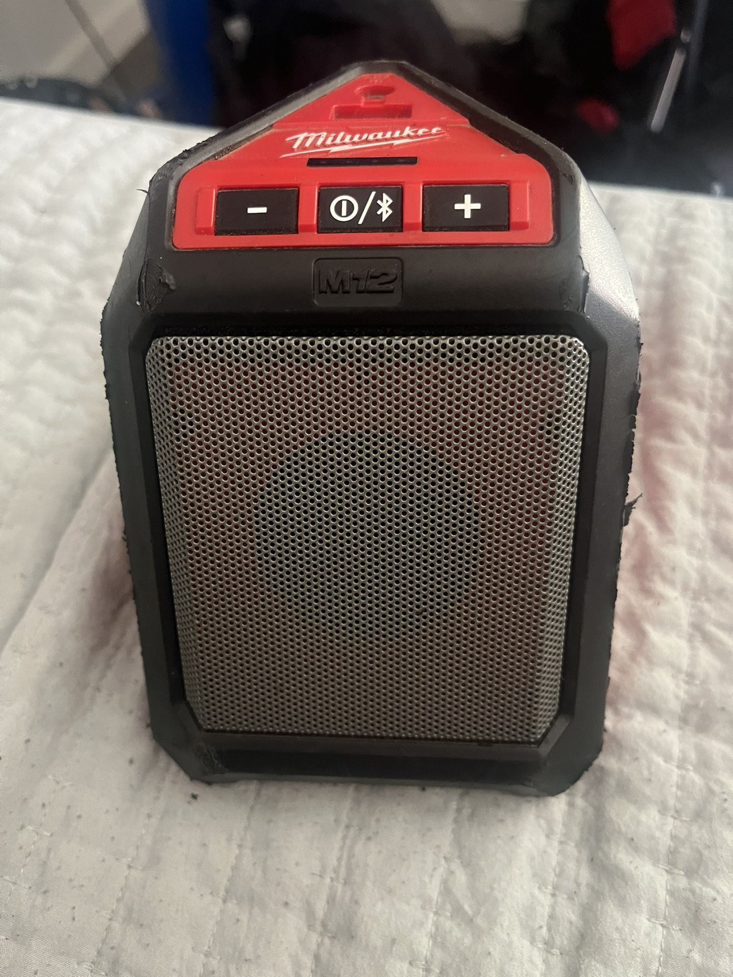 Milwaukee M12 SPEAKER