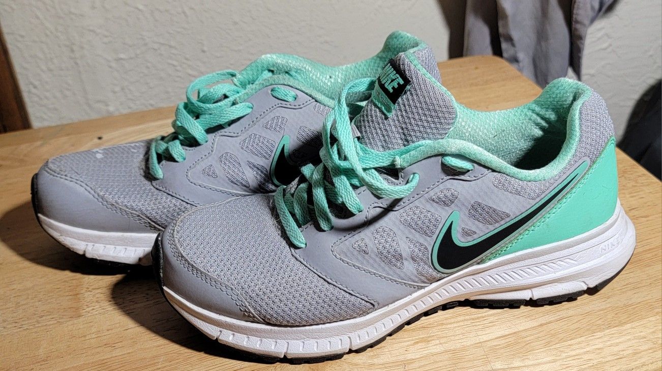 Womens Nike Running Shoes