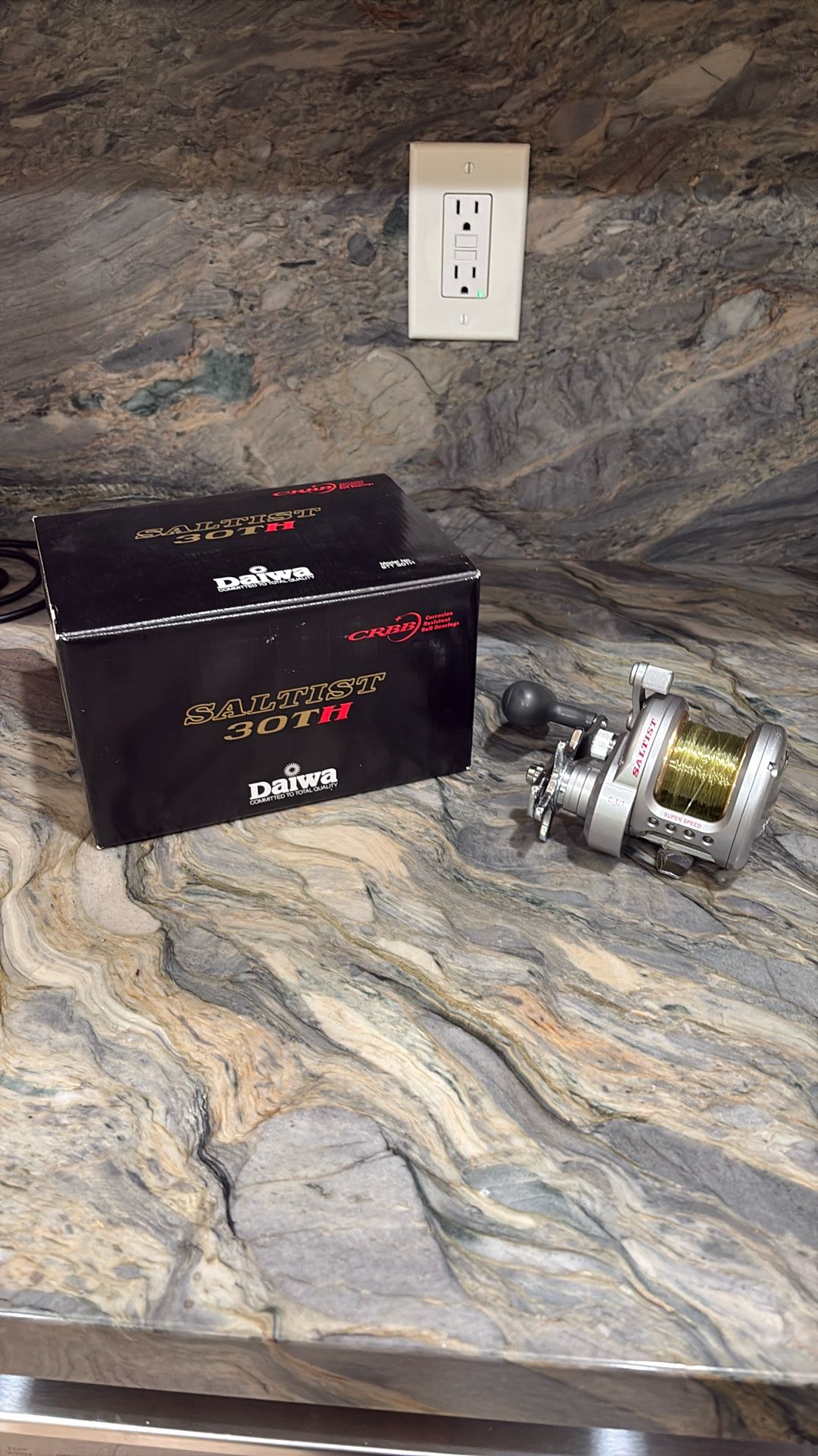 DAIWA saltist 30th Fishing Reel