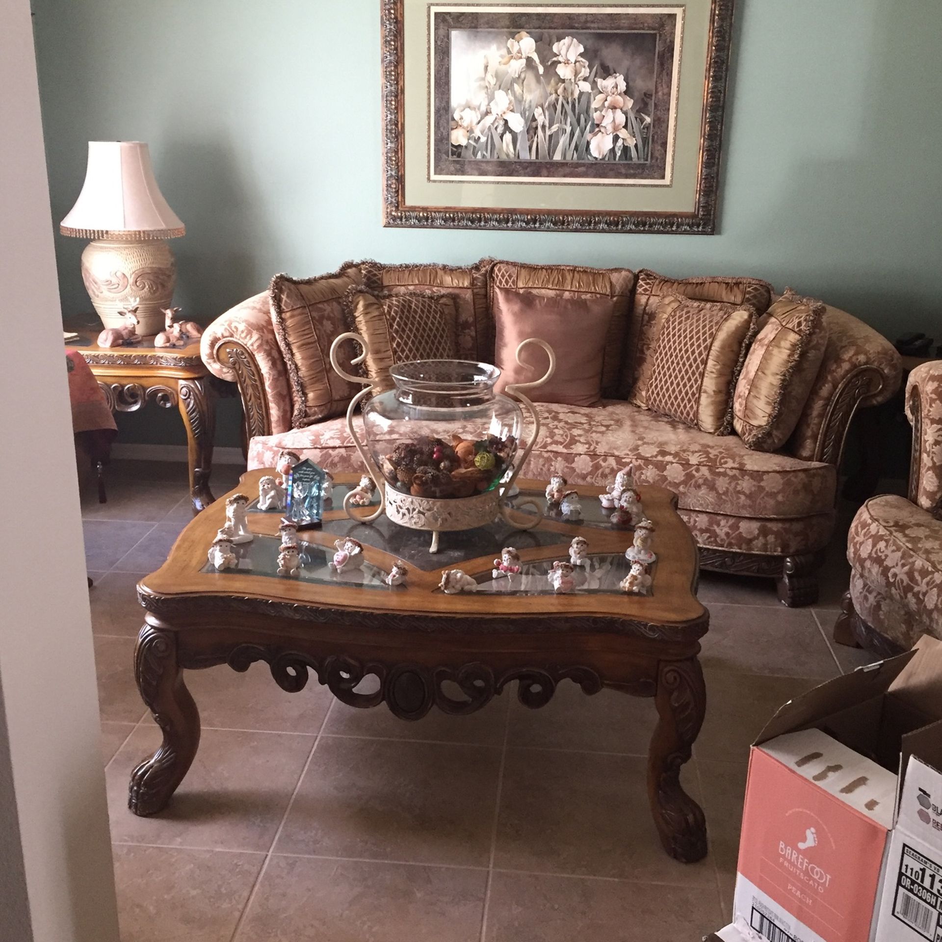 High End Living Room Set