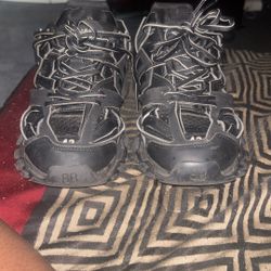 Size 9 Balenciaga Tracks