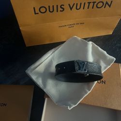 Lv Bracelet 