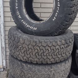 33/12.50R15 BF Goodrich All-Terrain (4)

