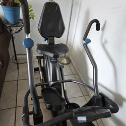 Teeter Bicycle FreeStep LT3 Recumbent Cross Trainer Elliptical 