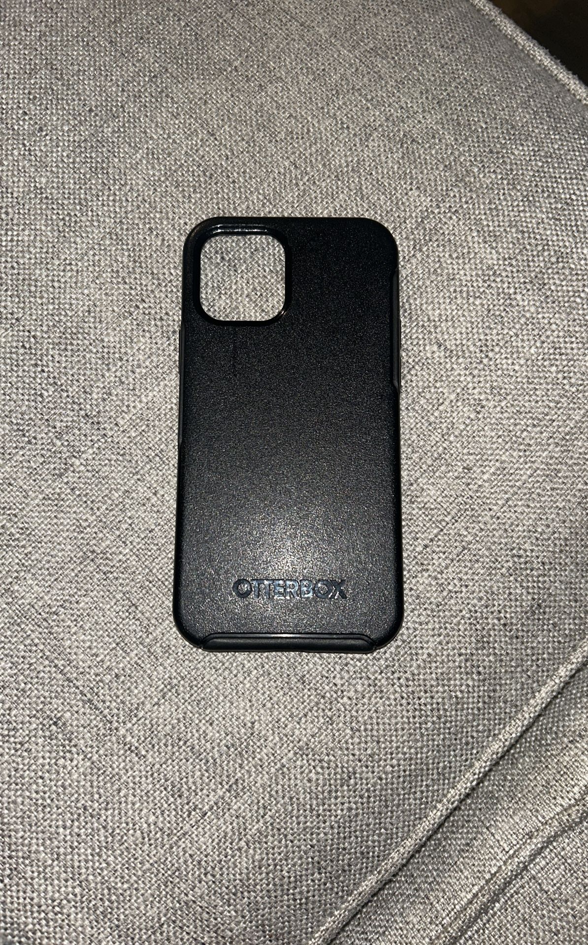 Black Otterbox iPhone Case (iPhone 12 & iPhone 12 Pro)