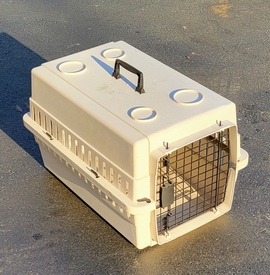 24 x16 x15 - Pet Carrier - Holmdel NJ