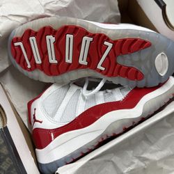 Jordan 11 Cherry Red 