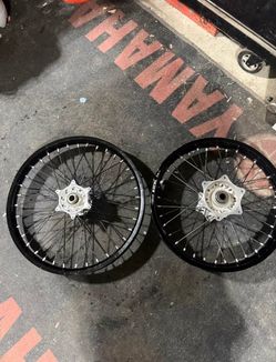 Ktm 450 dirtbike rims / wheels