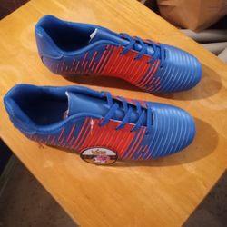 Brand New Size Six Cleats