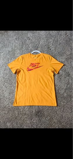 Nike Size Medium